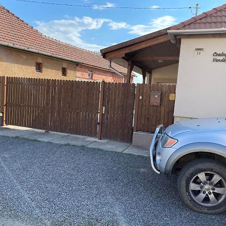 Csalogány Vendégház Szerencs Exterior foto